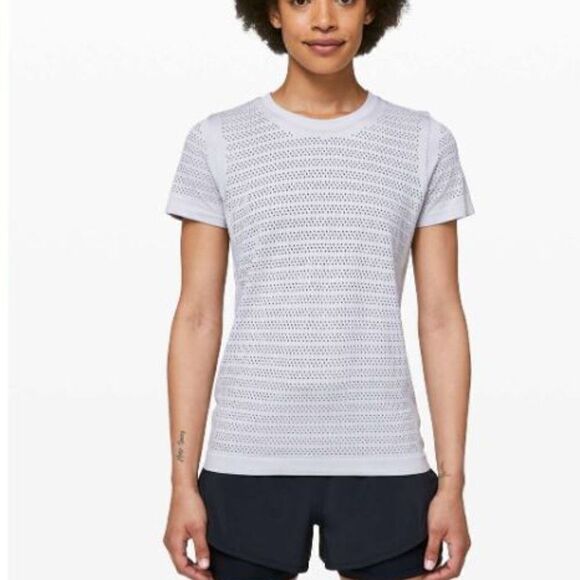 LULULEMON Breeze By Short Sleeve Shirt Light Gray Estimated Size 6 - Picture 1 of 6